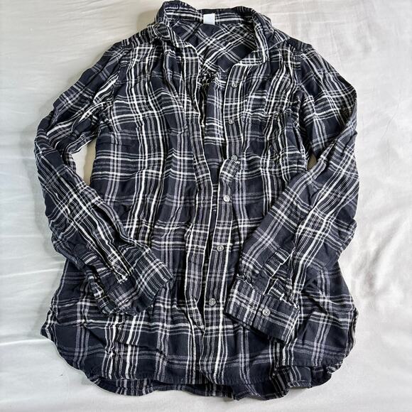Bundle of Fall Flannels Womens Small Black White Blue Button Downs - Picture 2 of 13